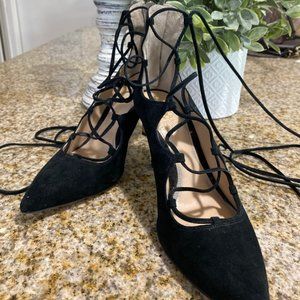 Vince Camuto Black Pointed Heels